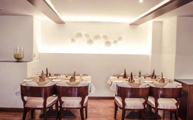 Hotel Ambience Executive