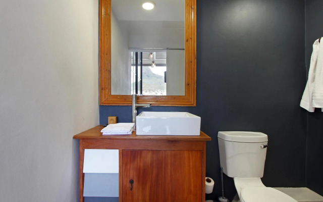 Harbour View Apartments