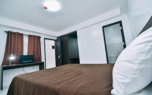 The Strand Suites and Dormitel