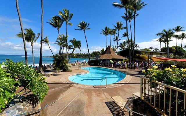 Napili Shores D230 by RedAwning