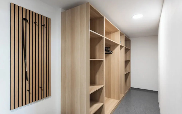 Stylish apartments near center