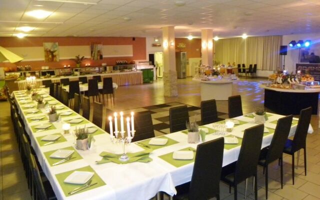 Lubiewo Forest & Sea Resort