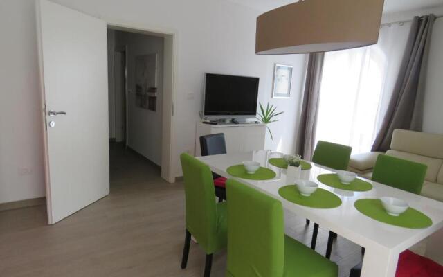 Apartments Villa Urbajs
