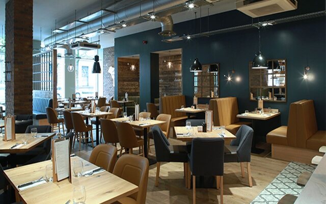 Premier Inn Belfast City Cathedral Quarter