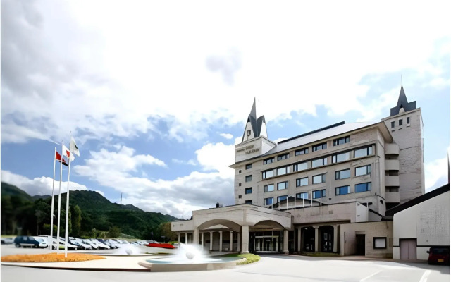 Royal Tainai Park Hotel