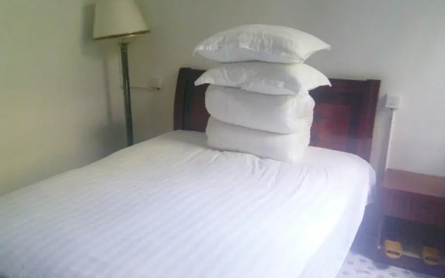 Zhangjiajie Village Farmhouse Hostel