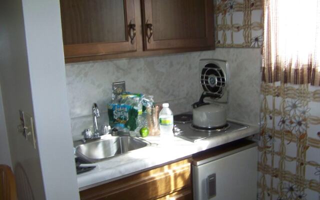 Long Beach Motor Inn