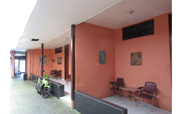 Hotel Bakti