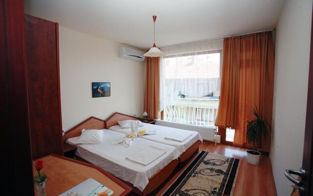 Family Hotel Denica Obzor