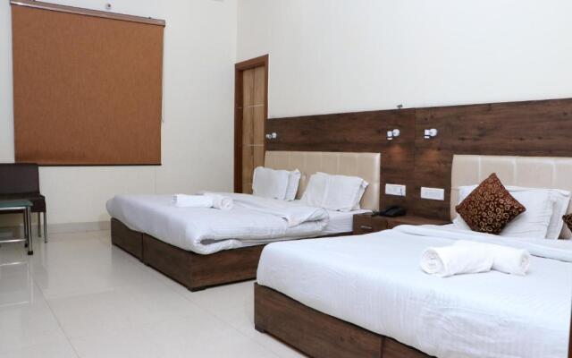 Hotel Avitaj Inn