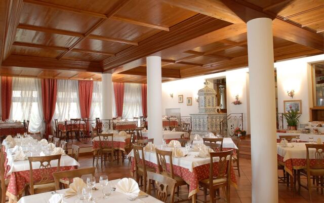 Hotel Albergo Dolomiti