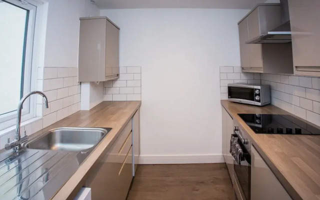 Celebrity Apartments