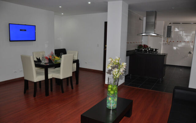 Apartasuites Plaza Modelia