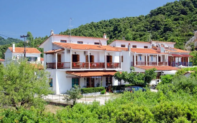 Panormos Maisonettes