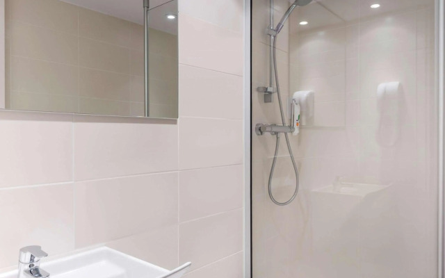 ibis Styles Paris Eiffel Cambronne