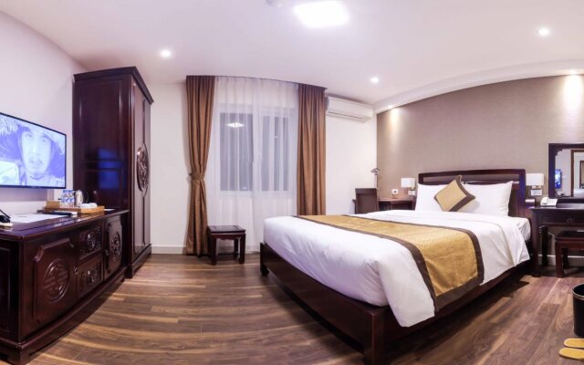 Cherry Hotel 1
