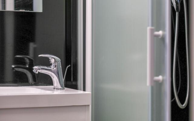 Snug Holiday Home in Signy le Petit with Private Terrace