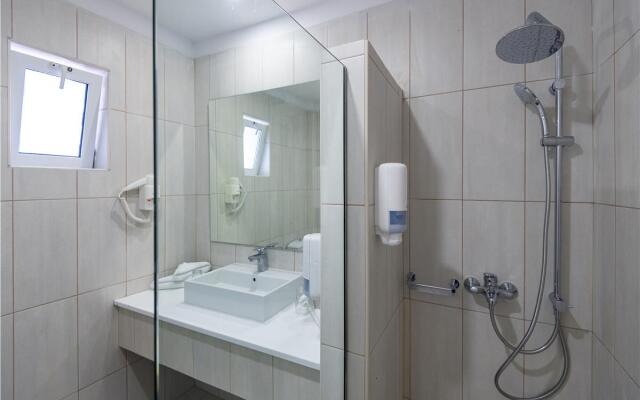 Gaia Royal Hotel