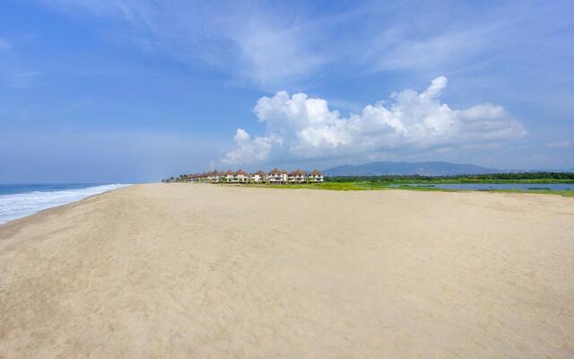 Villas Paraiso Resort