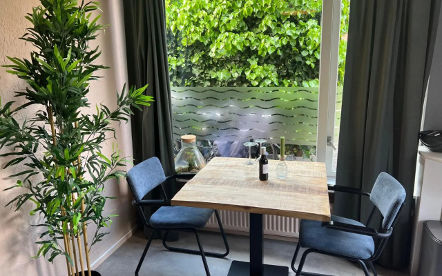 Sfeervol huisje, dichtbij bos en centrum