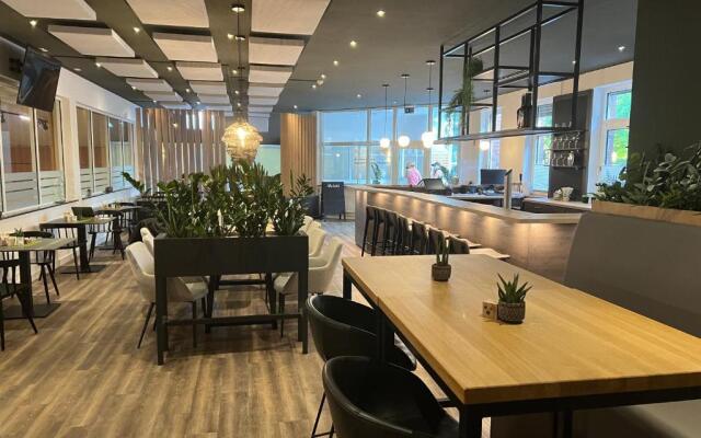 Luxus Apartment I , Netflix, Küche und Gym
