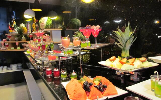 Mirage Bab Al Bahr Hotel