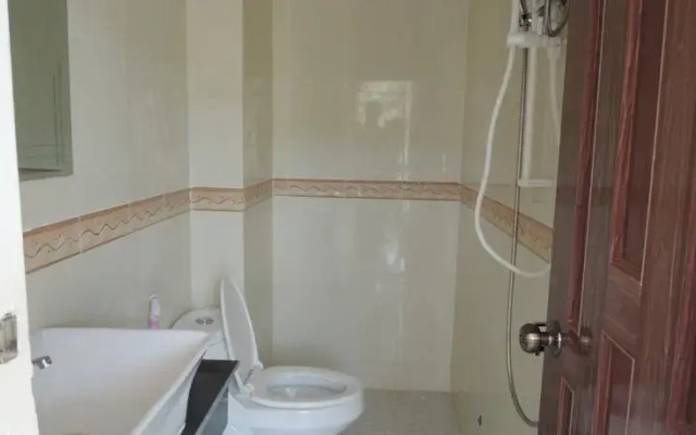 Arunras Guesthouse