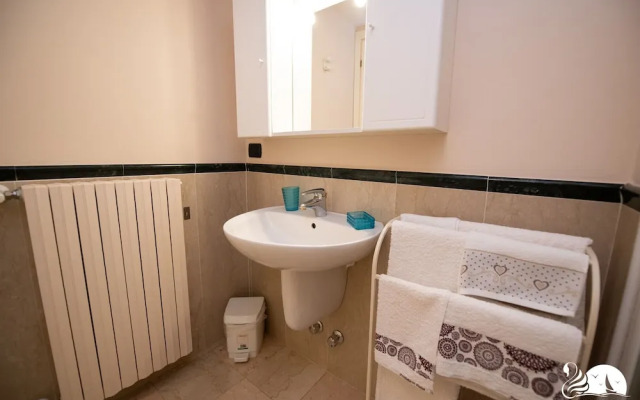 Feeling House - Appartamento Magico Lago