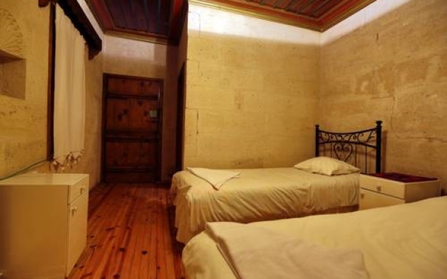 Terrace House Hotel