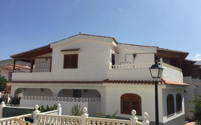La Palmera 1 Holiday Home