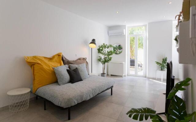 MaxBnb - CLIMATISÉ - T2 37m2 & terrasse 30m2 - Est