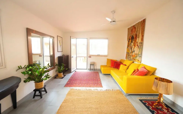 Romantic Terraced Escape in Prati