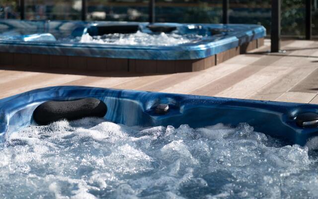 Hotel Apartments on 22 View Avenue, Surfers Paradise