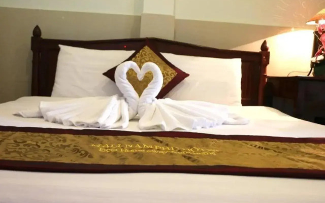 Mali Namphu Hotel