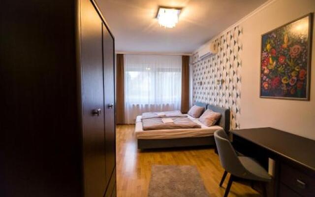 Weninger Apartman Lakas
