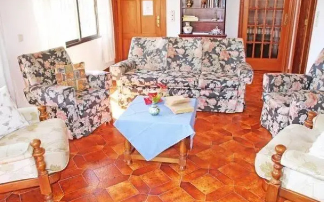 Villa Perles