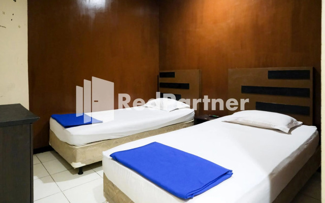 Sparkling Hotel RedPartner