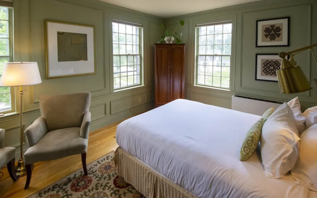 Swift House Inn