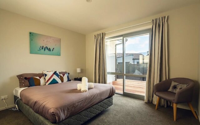 Josephine Lakeview Lodge