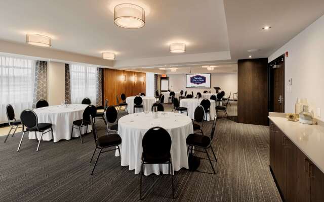 Hampton Inn & Suites by Hilton Quebec City Levis