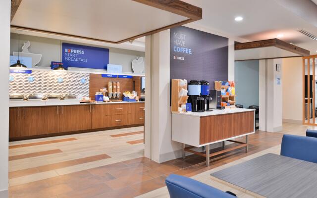 Holiday Inn Express Early by IHG