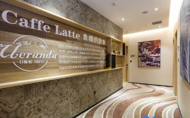 Longquan Hotel