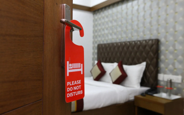 OYO 6626 Khaleej Residency