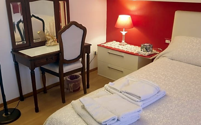 Monteceneri 9 B&b