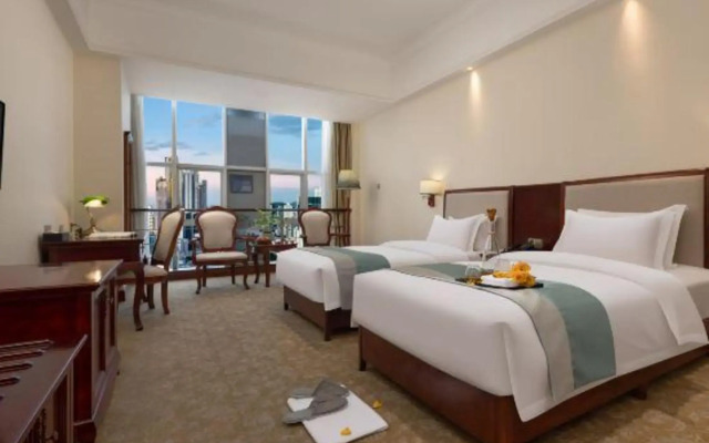 Ziwei Huatian Grand Hotel