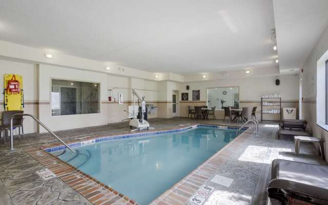 Sleep Inn & Suites Cave City