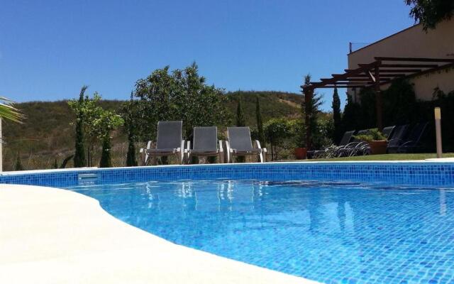 5 Bedroom Villa Pool and Garden