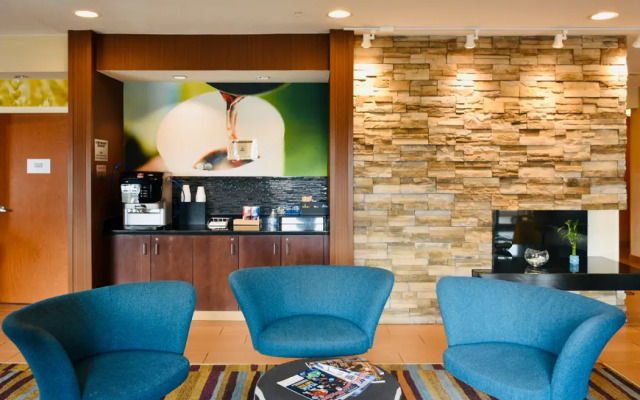 Comfort Inn & Suites
