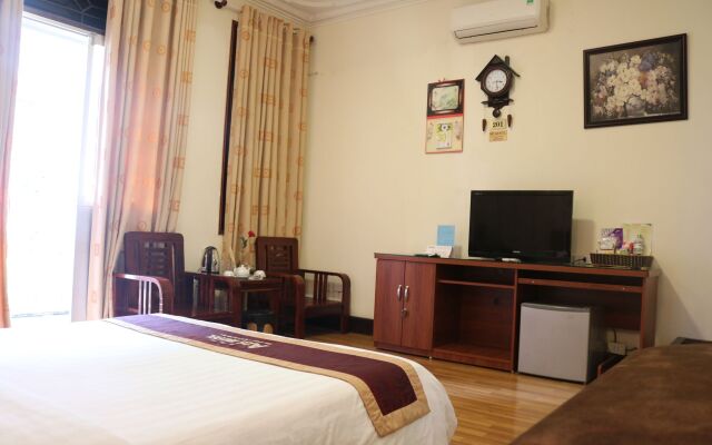 A25 Hotel - 45B Giang Vo