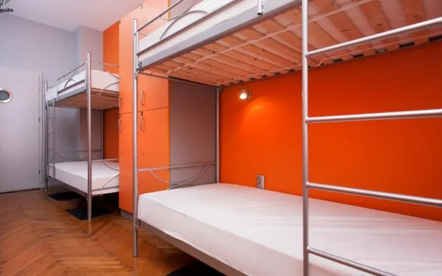 AAE Mosquito Hostel Krakow